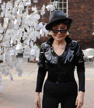 Yoko Ono