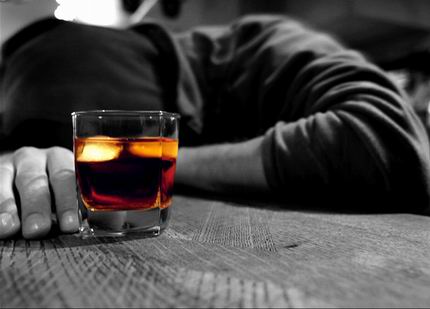 Il dramma dell'alcolismo