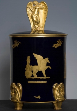 Il trionfo dell'Amore e della Morte Cista ceramiche Gio Ponti