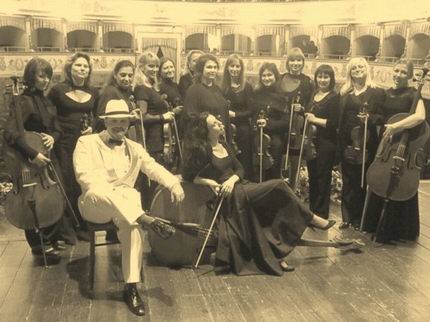 Rodolfo Vitale e la Kiev Female Orchestra