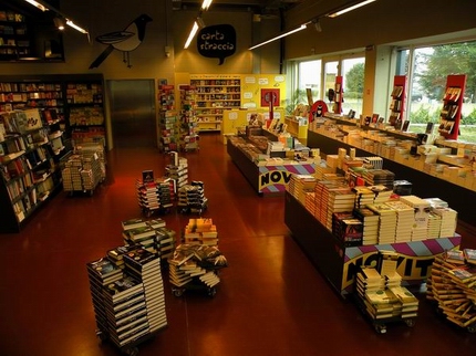Interno Lovat Villorba foto by Giuseppe Borsoi
